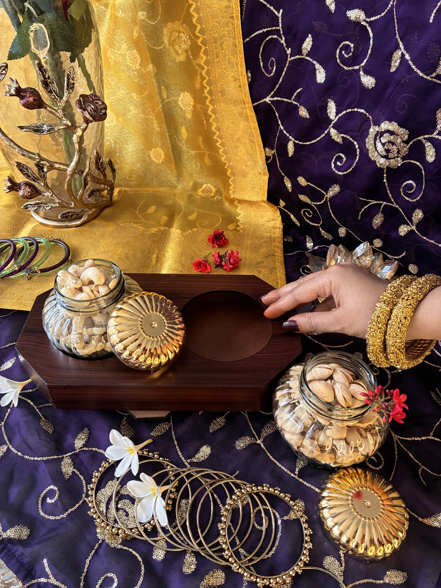 DIWALI GIFT ROTATING TRAY WITH 2 GLASS JARS | WOODEN DRY FRUIT TRAY